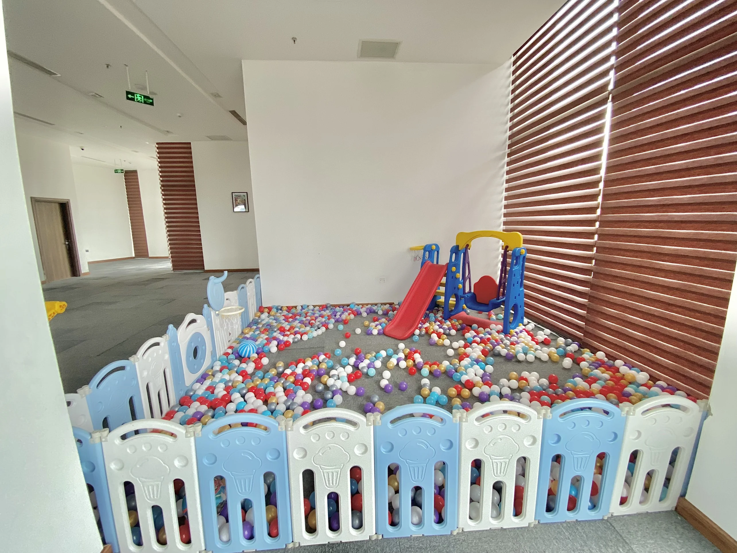 z5207296163163-50d02433cc38ebd5f95615450e212cde