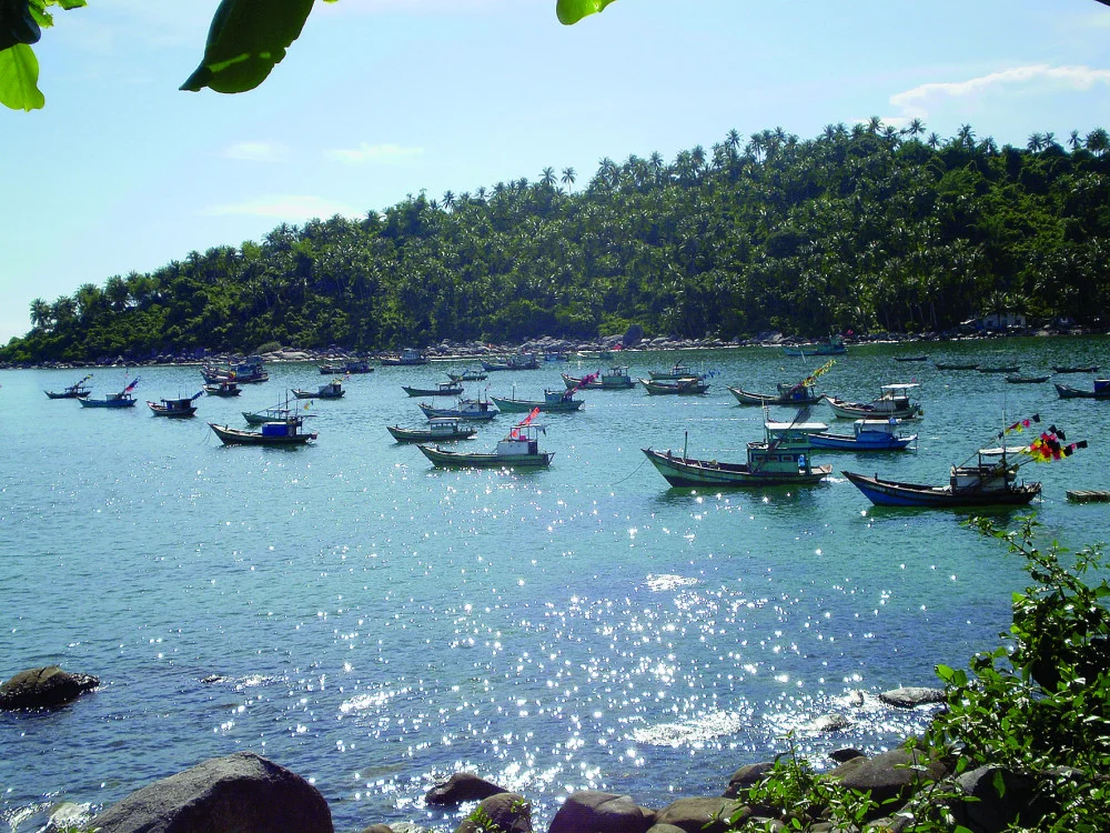 4.-làng-chài-hòn-sơn-rái-xã-lại-sơn
