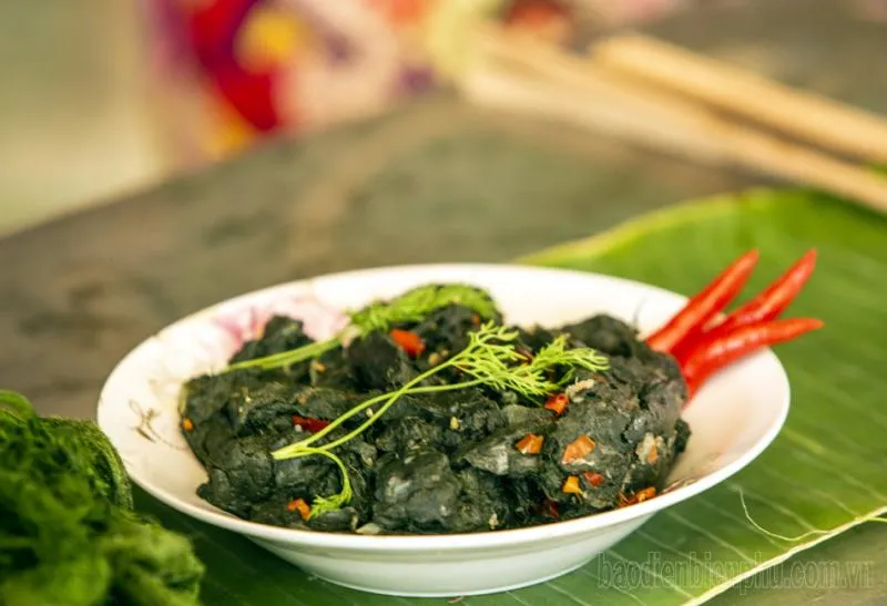 reu-da-nguoi-muong-va-com-lam