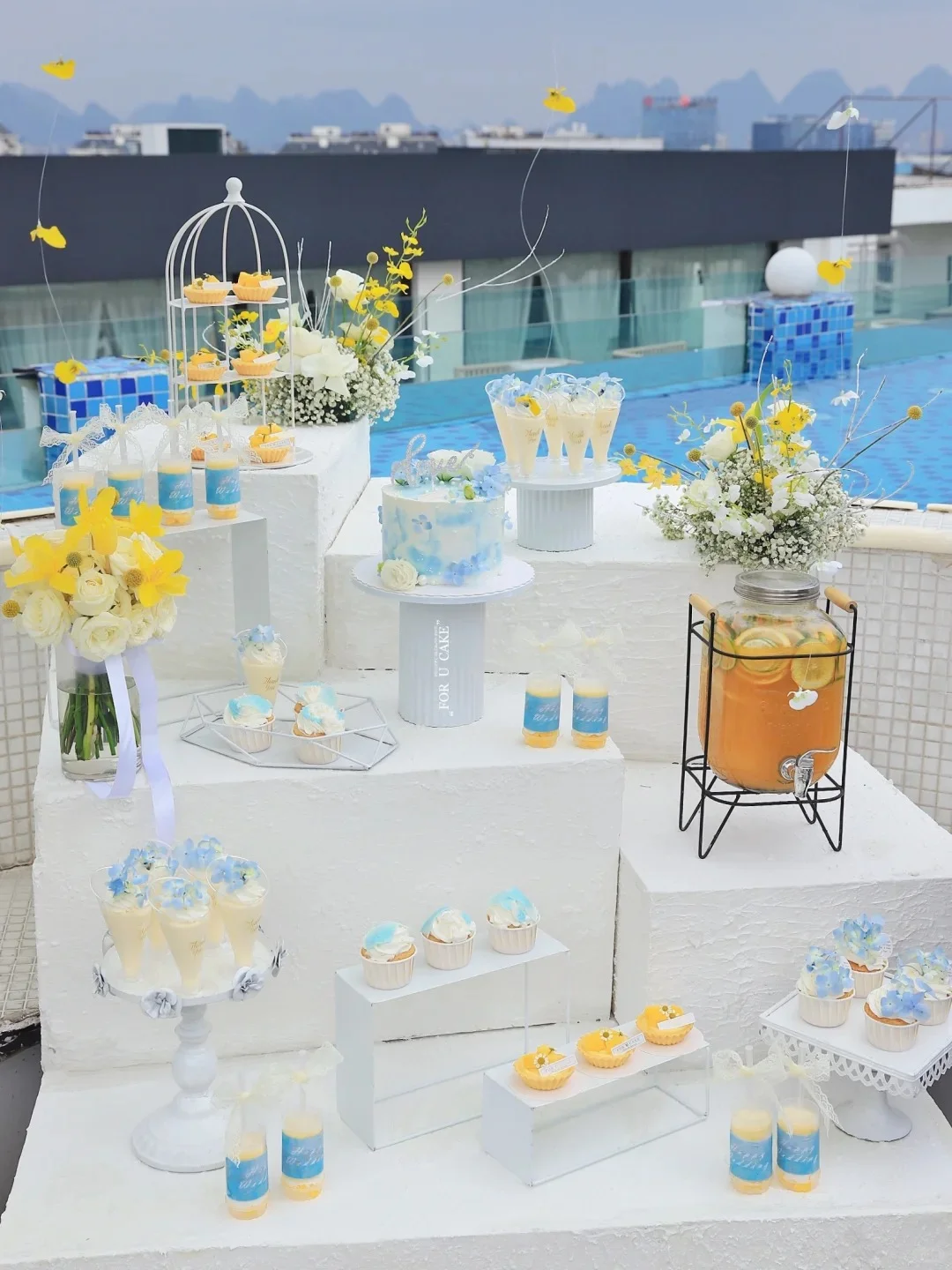 Thực đơn Pool Party: Những món ăn vừa ngon vừa giúp khách mời giữ được hình ảnh "sang chảnh" ngay cả khi đang ở dưới nước