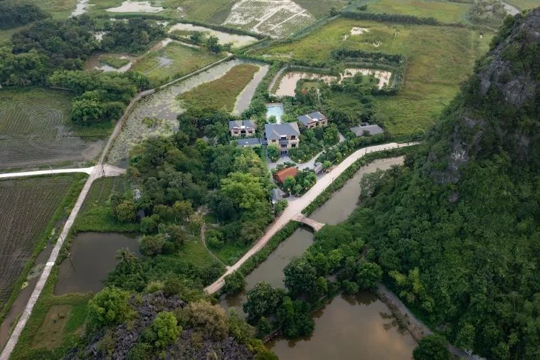 Bliss Tam Cốc Resort: Vị trí, kiến trúc, tiện ích, giá bán & đơn vị uy tín