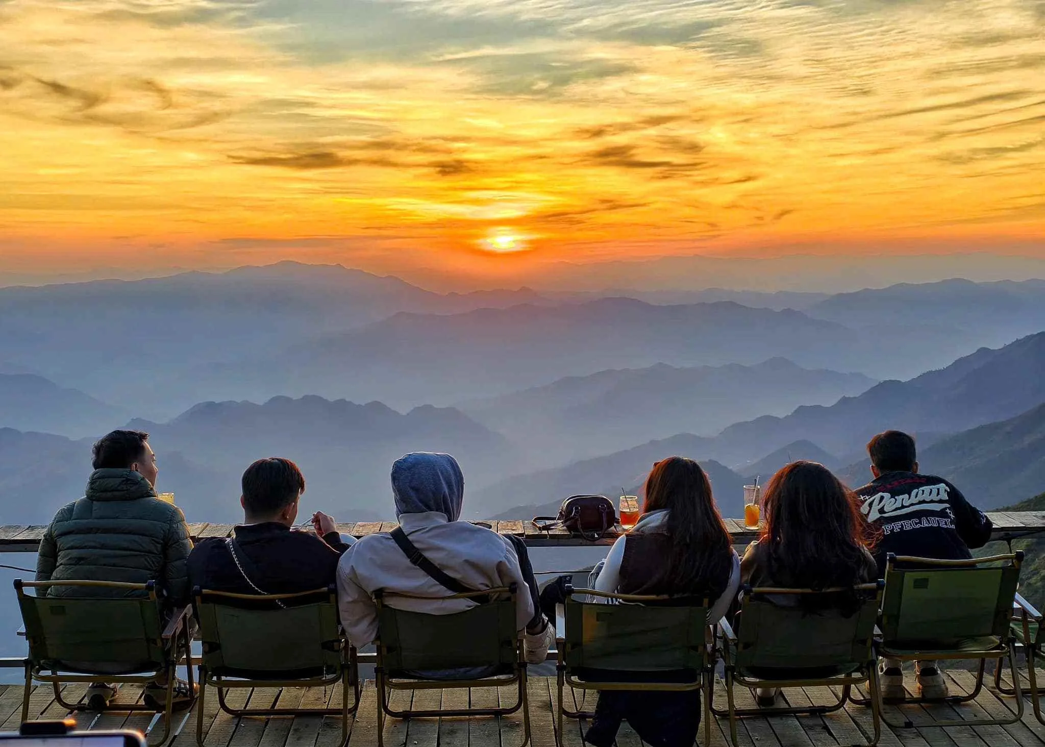 Cach-doi-pho-voi-hien-tuong-nang-hanh-gio-lanh
