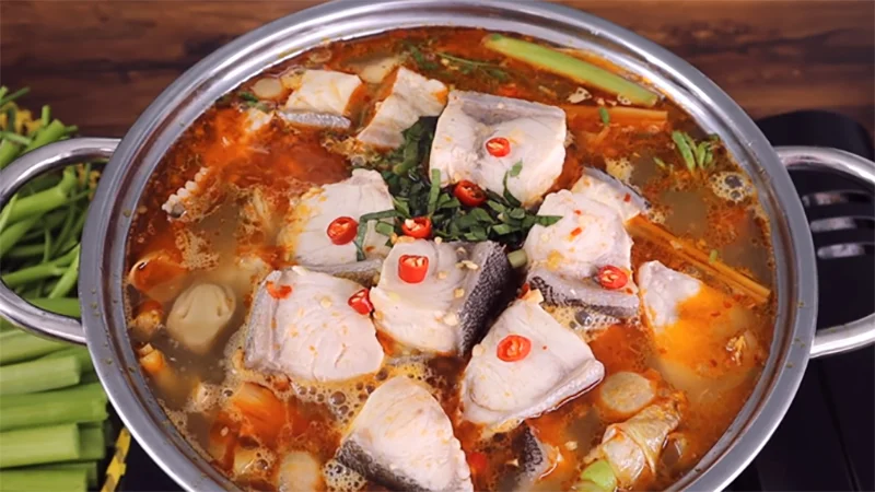 cach-nau-lau-ca-bop-thit-beo-mem-ngot-ma-khong-tanh-202006181406077169