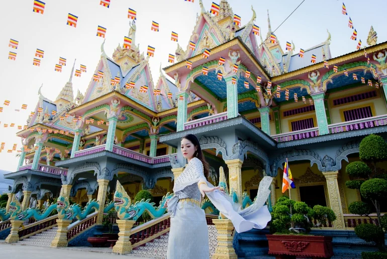 chua_som_rong_soc_trang_du_lich_thu_duc_2