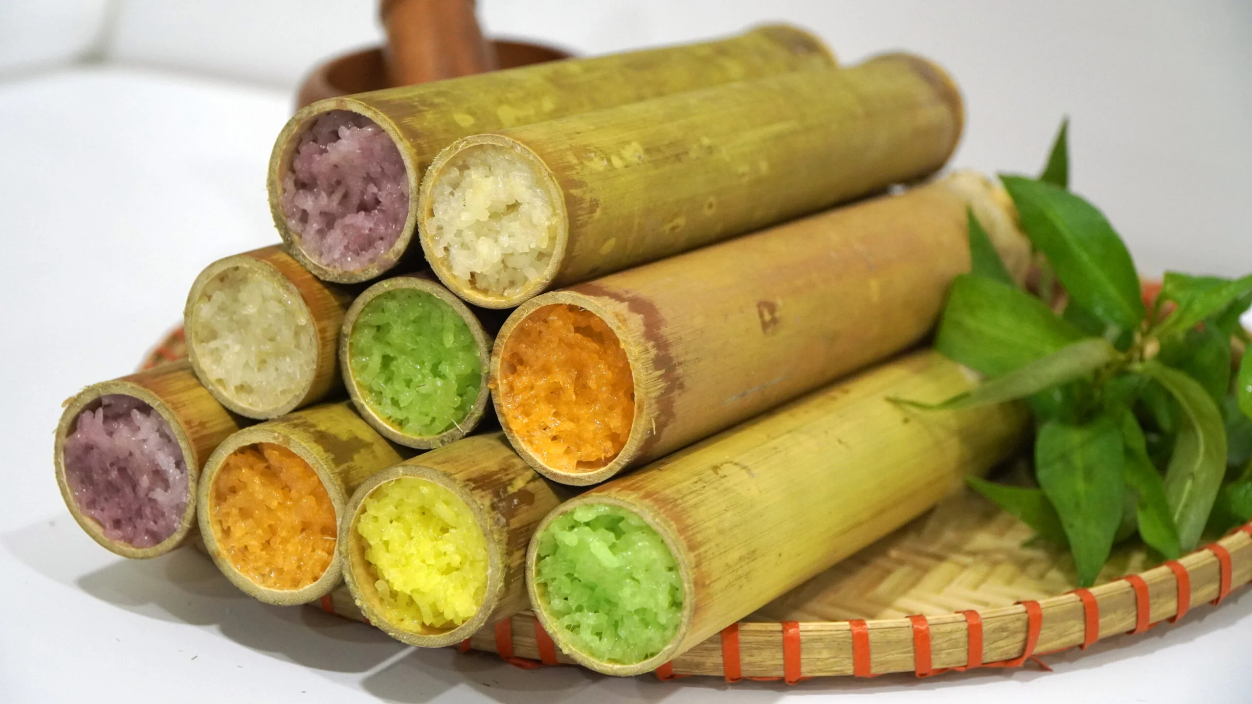 Com-lam-va-xoi-nep-nuong-thom-nong-nan
