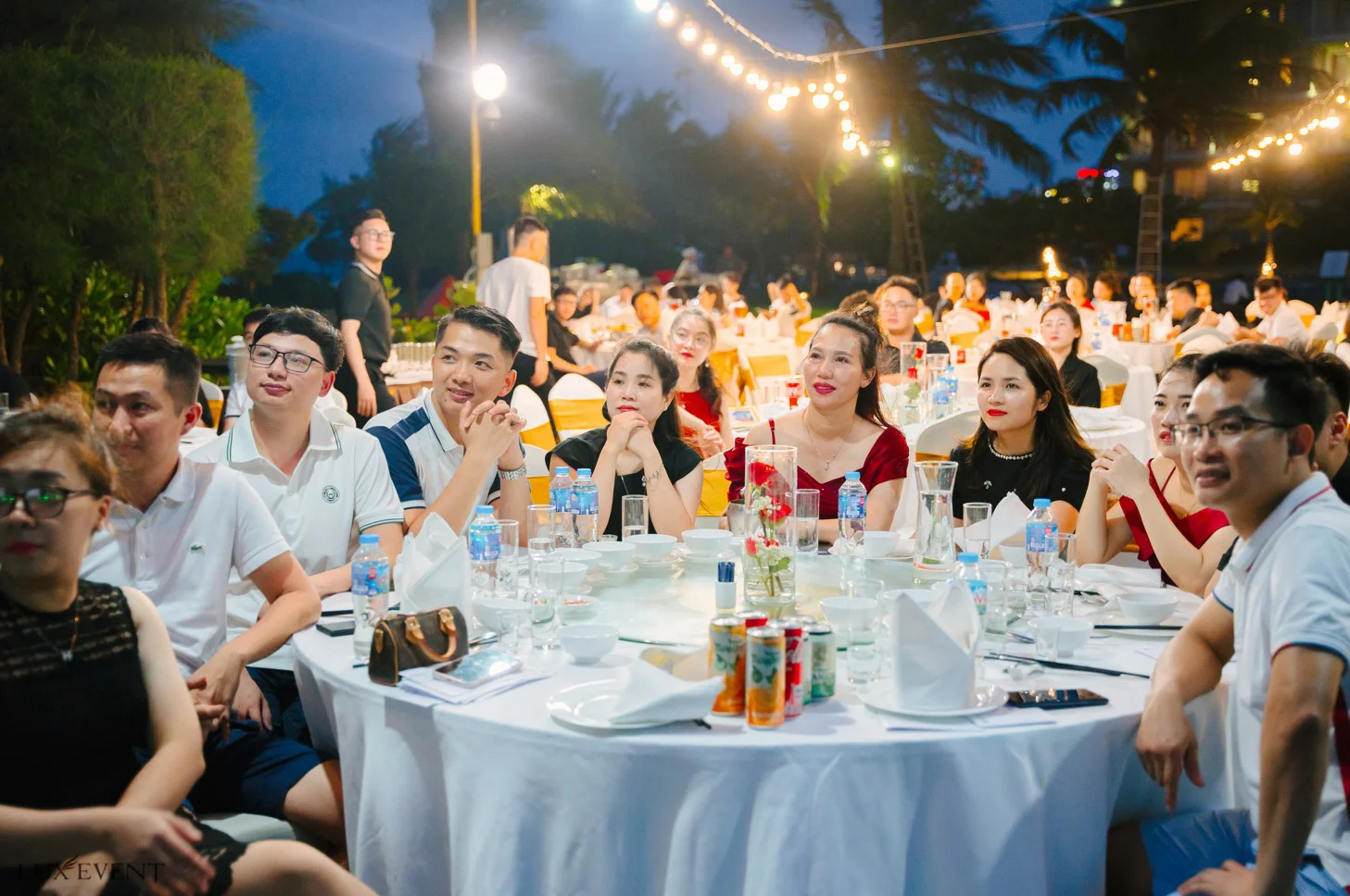 Gala-dinner-bien-1