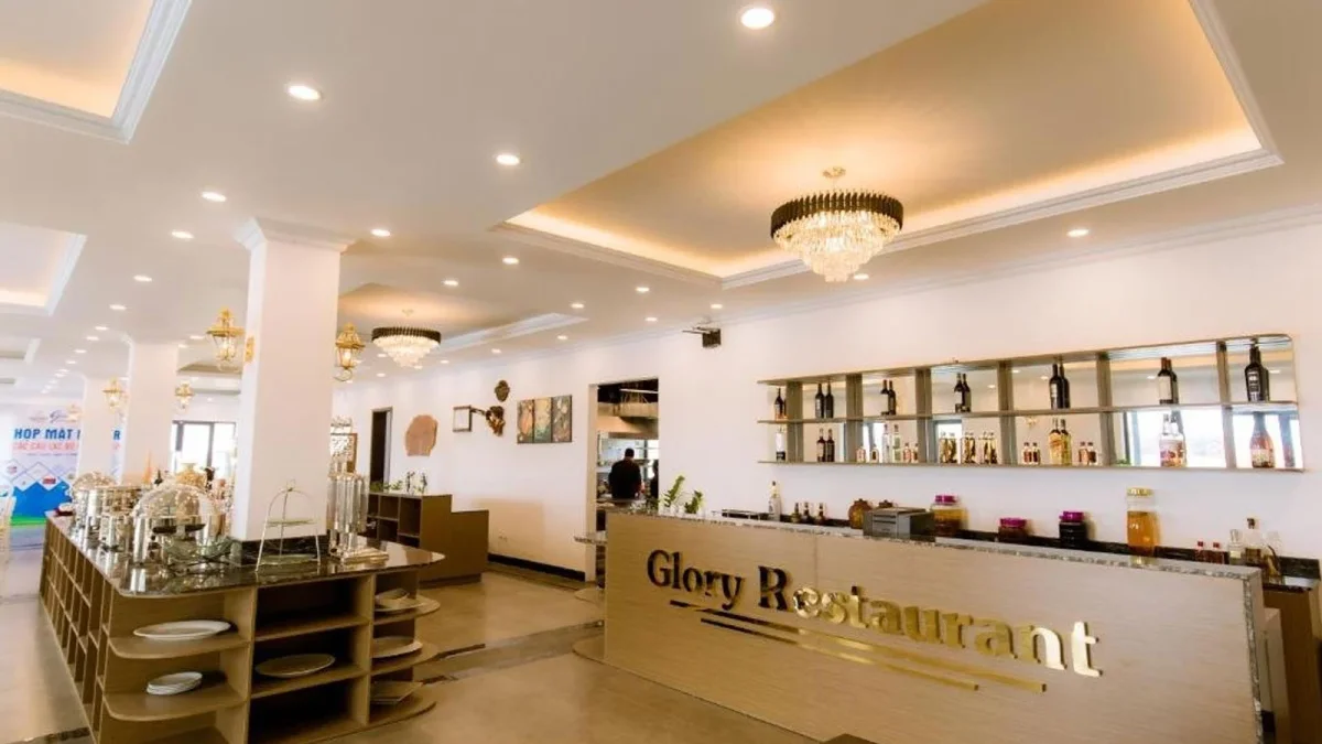 Giá phòng và thông tin chi tiết các hạng phòng tại Glory resort 