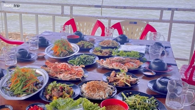 hai-san-nha-hang-sao-bien-ham-ninh
