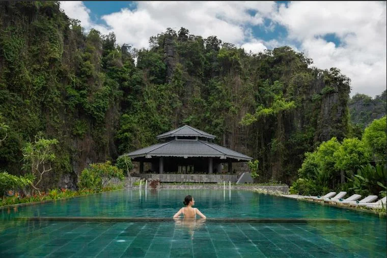 Jiva Hoa Lư Retreat: Vị trí, kiến trúc, tiện ích, giá bán các hạng phòng & đơn vị uy tín