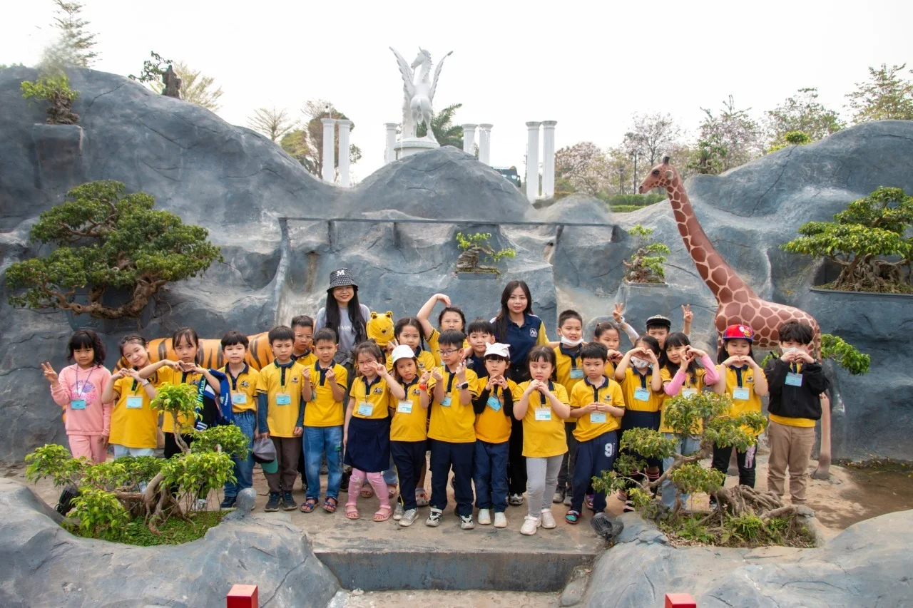 Khu-nghi-duong-Son-Tay-–-Diem-den-giao-duc-Glory-Resort-Farm-1