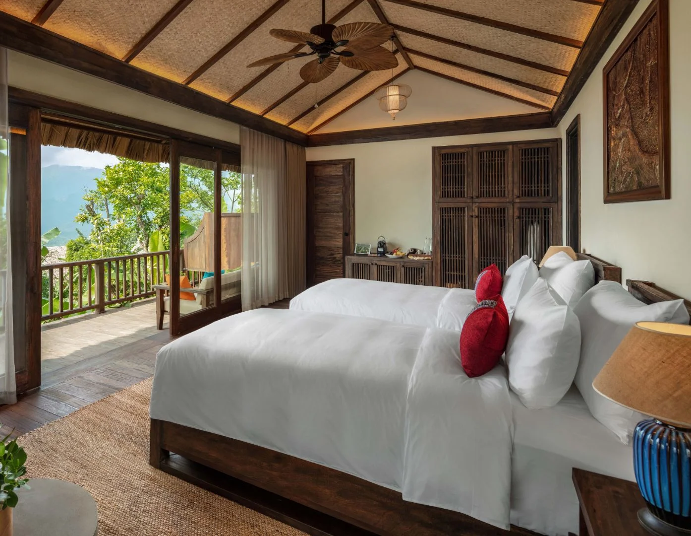 Lantana Mountain Bungalow_1