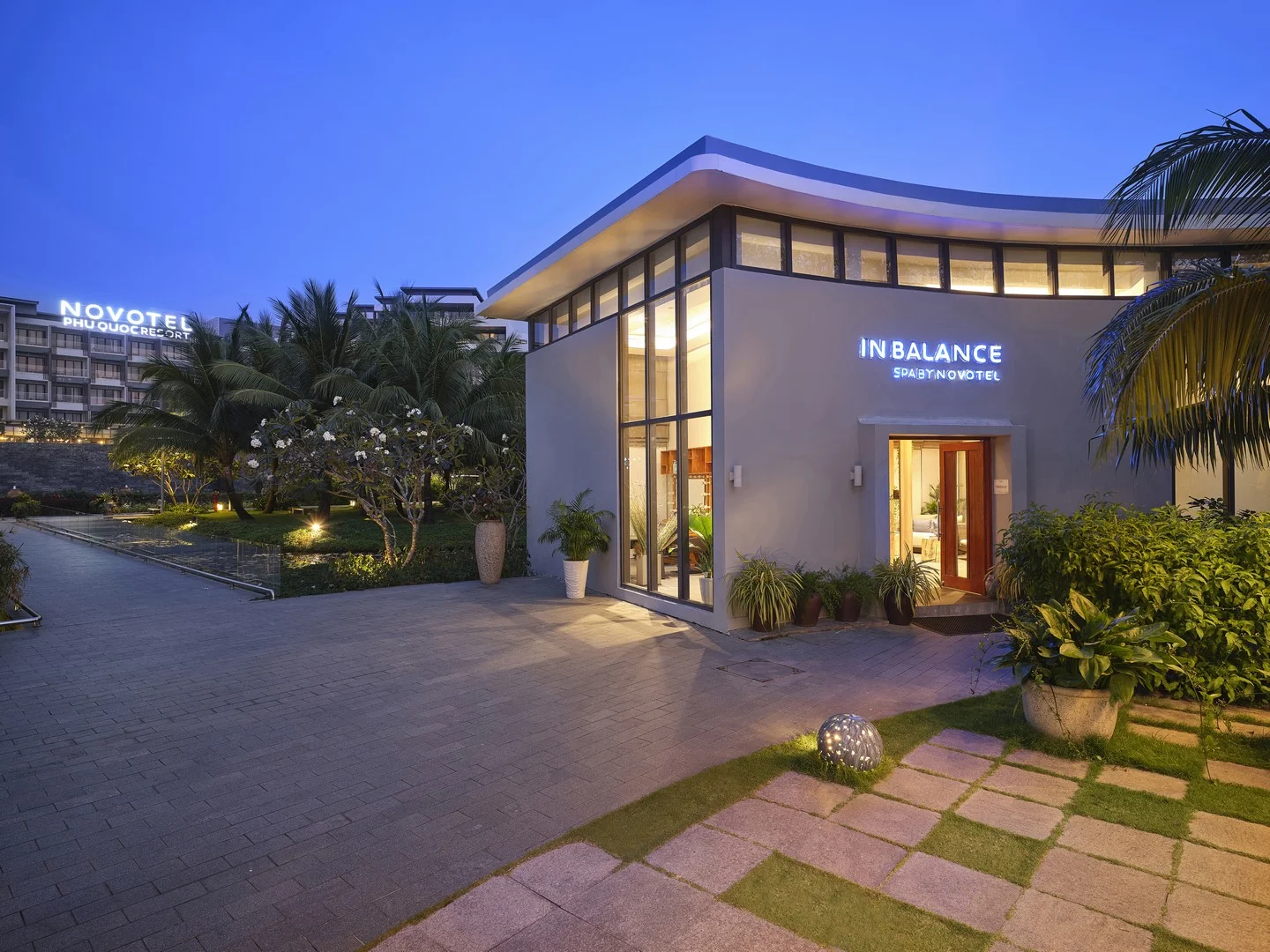 Novotel Phu Quoc Resort: Vị trí, đặc điểm, tiện ích, giá bán các hạng phòng & kinh nghiệm đặt phòng
