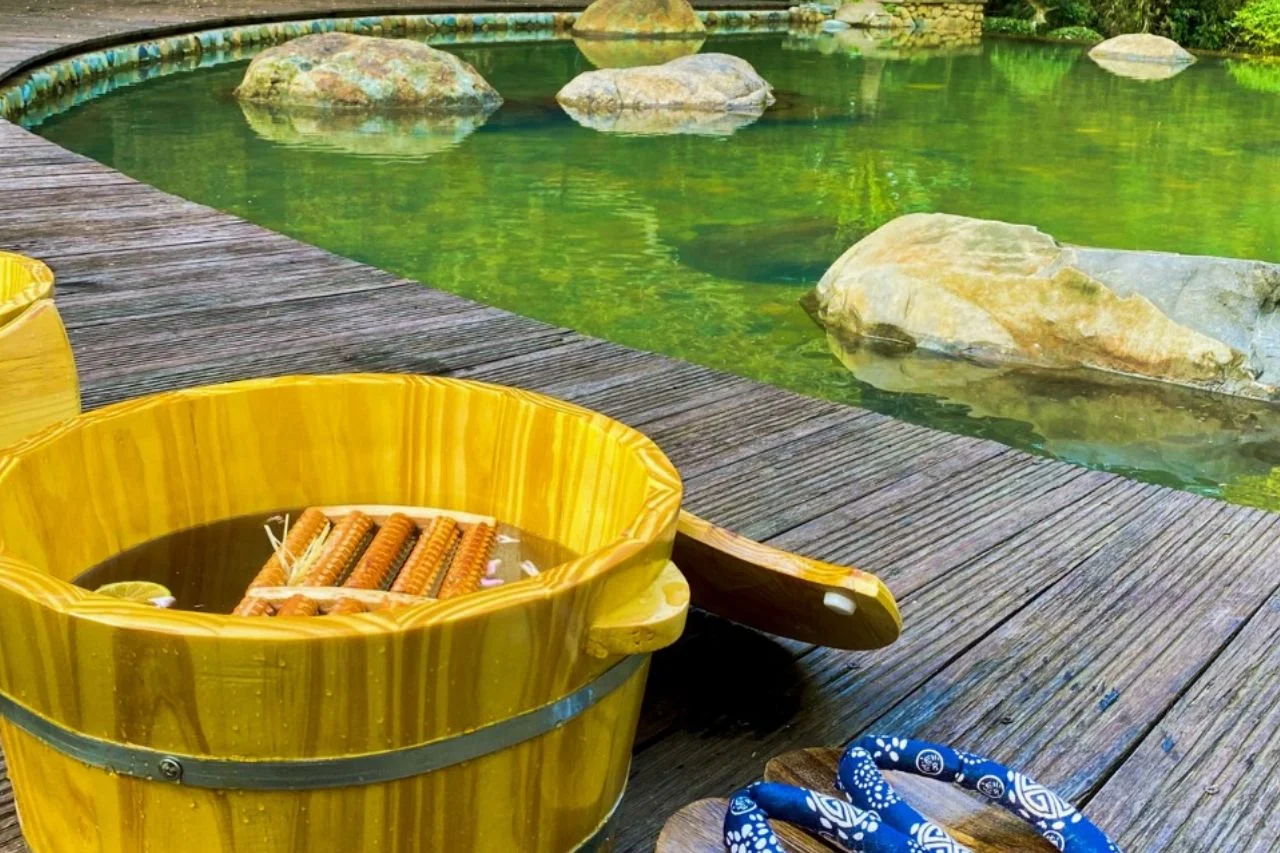 Serena Resort Kim Bôi: Vị trí, đặc điểm, tiện ích, giá bán các hạng phòng & kinh nghiệm đặt phòng 