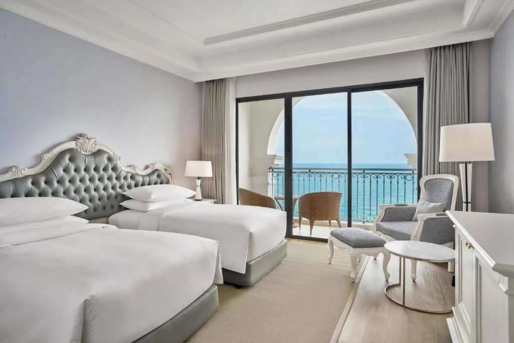 Sheraton Phu Quoc Long Beach Resort: Vị trí, đặc điểm, tiện ích, giá bán các hạng phòng & kinh nghiệm đặt phòng