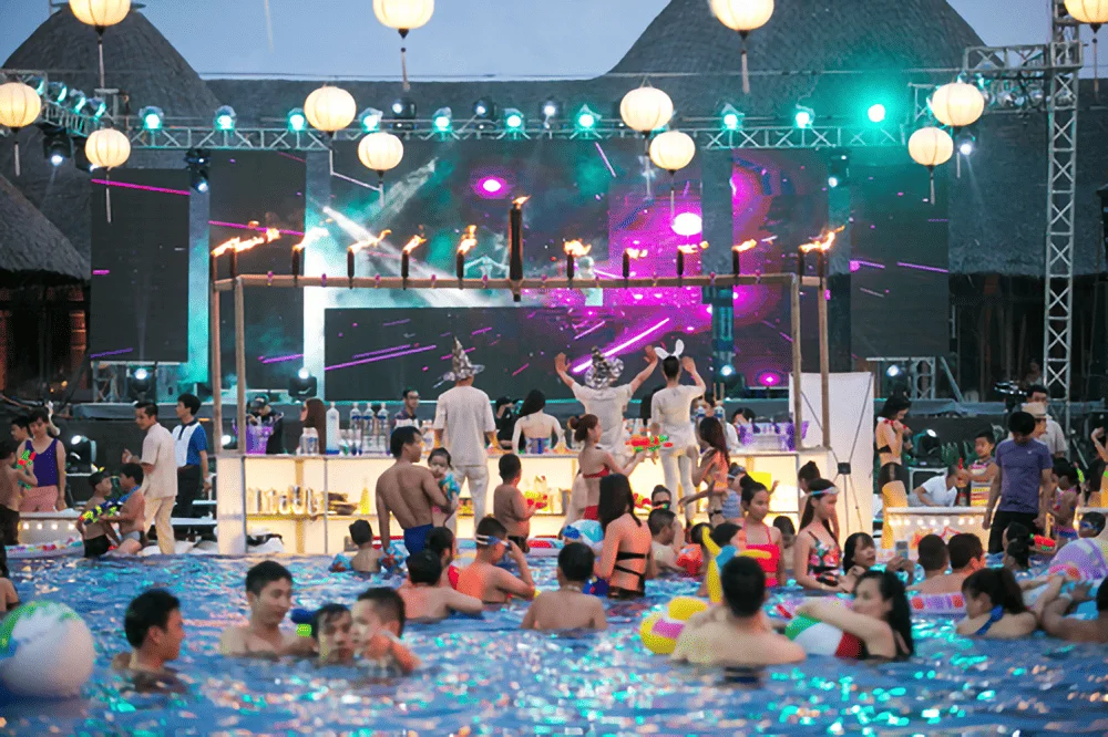 pool-party-2 (1)-1