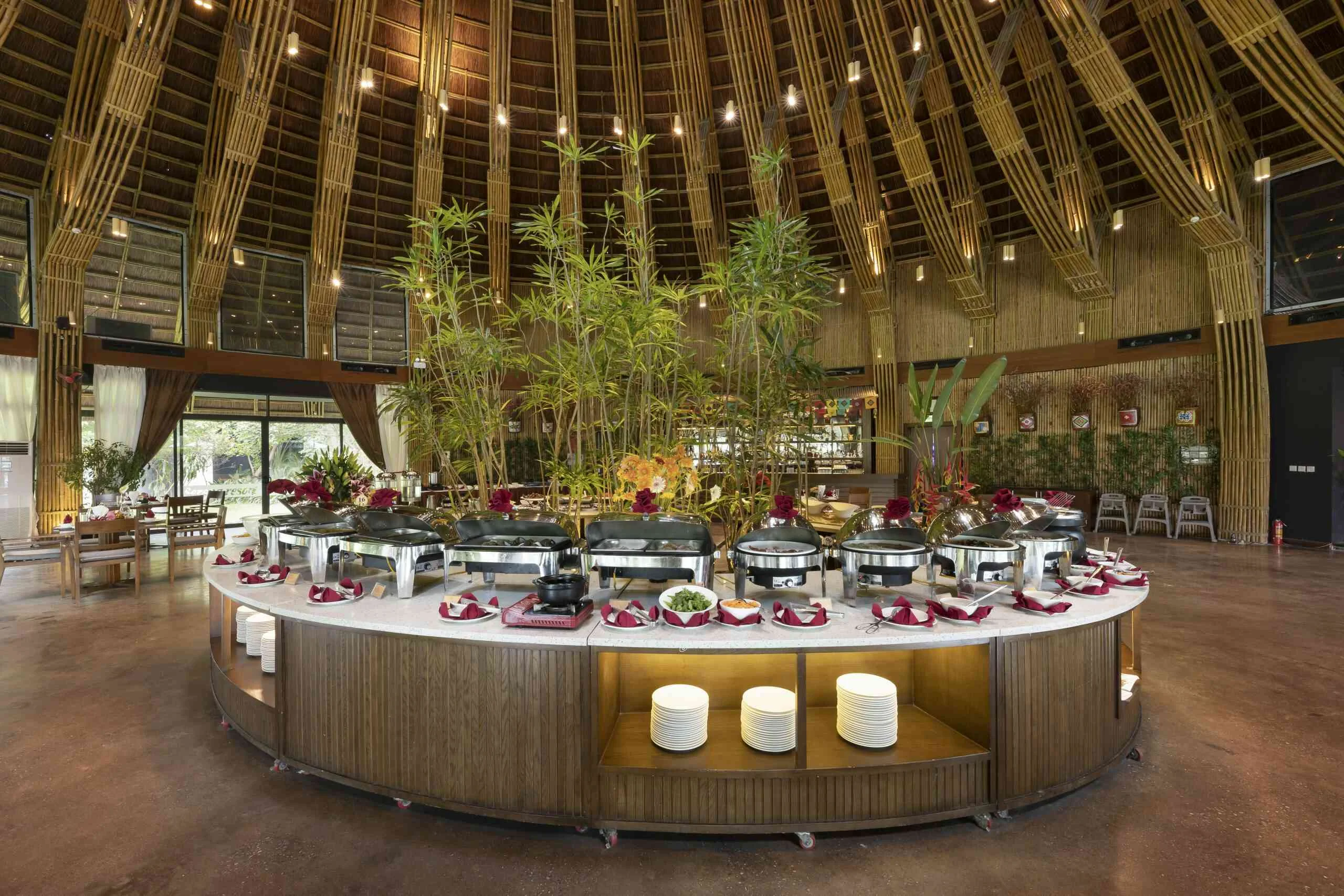Ăn gì, chơi gì tại Serena Resort Kim Bôi? Khám phá ẩm thực xứ Mường và các góc check-in cực đỉnh