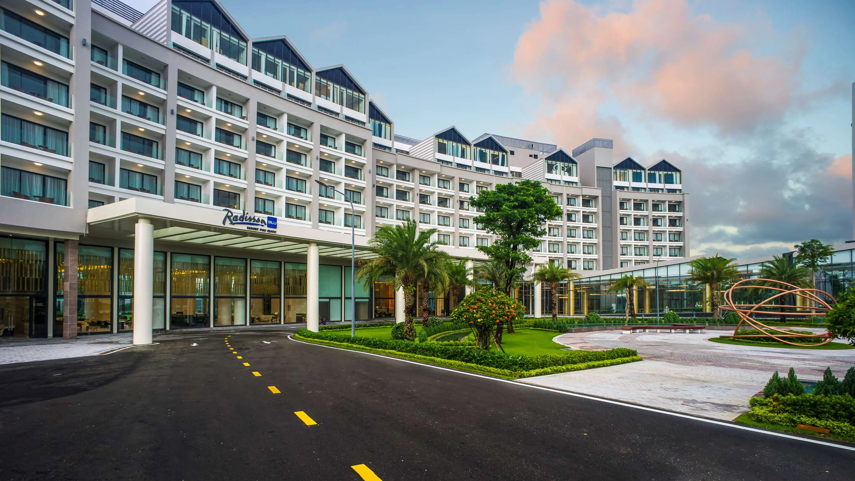 Giải mã phong cách thiết kế Scandinavia giữa lòng đảo ngọc của Radisson Blu Resort Phú Quốc