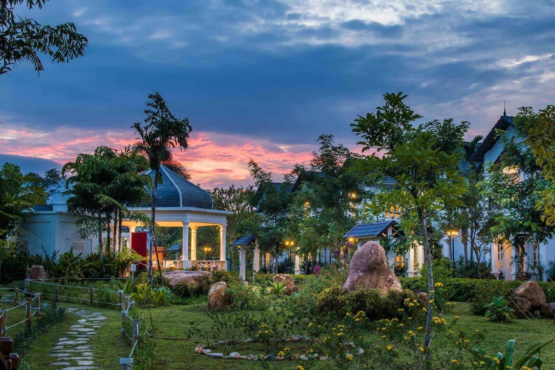 tai-sao-nen-dat-khu-nghi-duong-gan-ha-noi-tai-phe-travel
