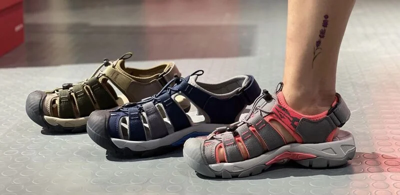 sandal-leo-nui-cho-nguoi-moi