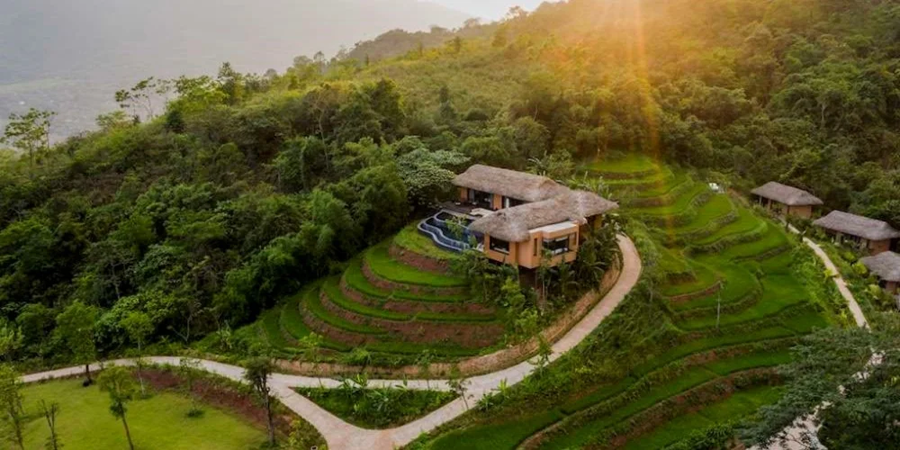 Ăn gì, chơi gì tại Serena Resort Kim Bôi? Khám phá ẩm thực xứ Mường và các góc check-in cực đỉnh