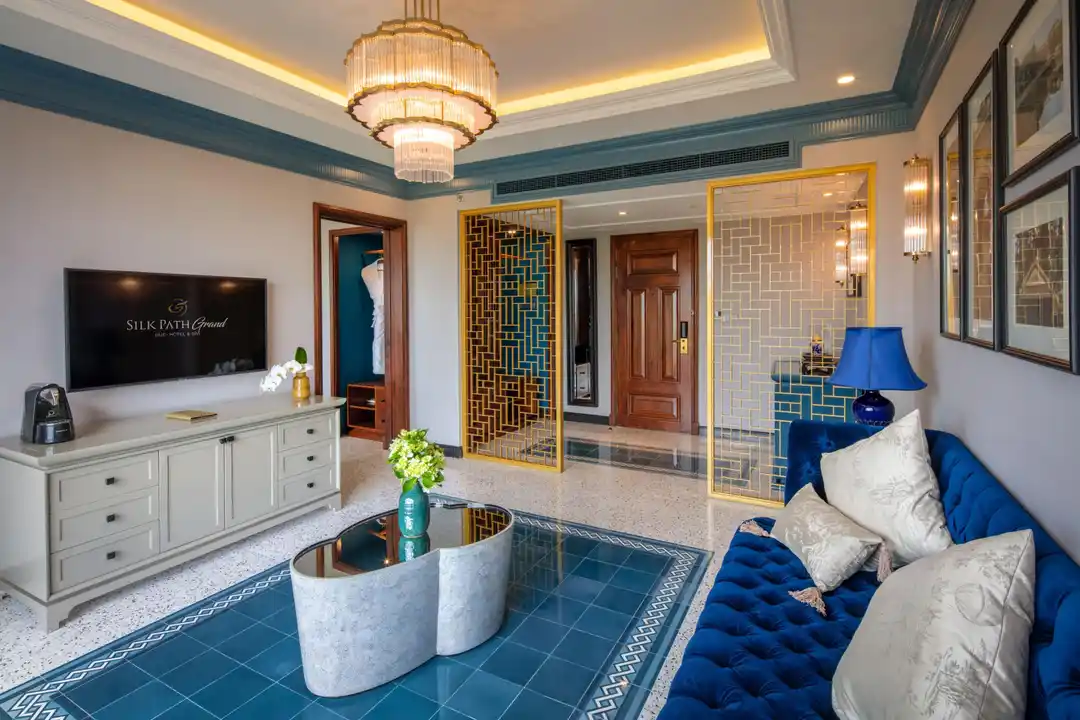 Silk-Path-Grand-Hue-Hotel