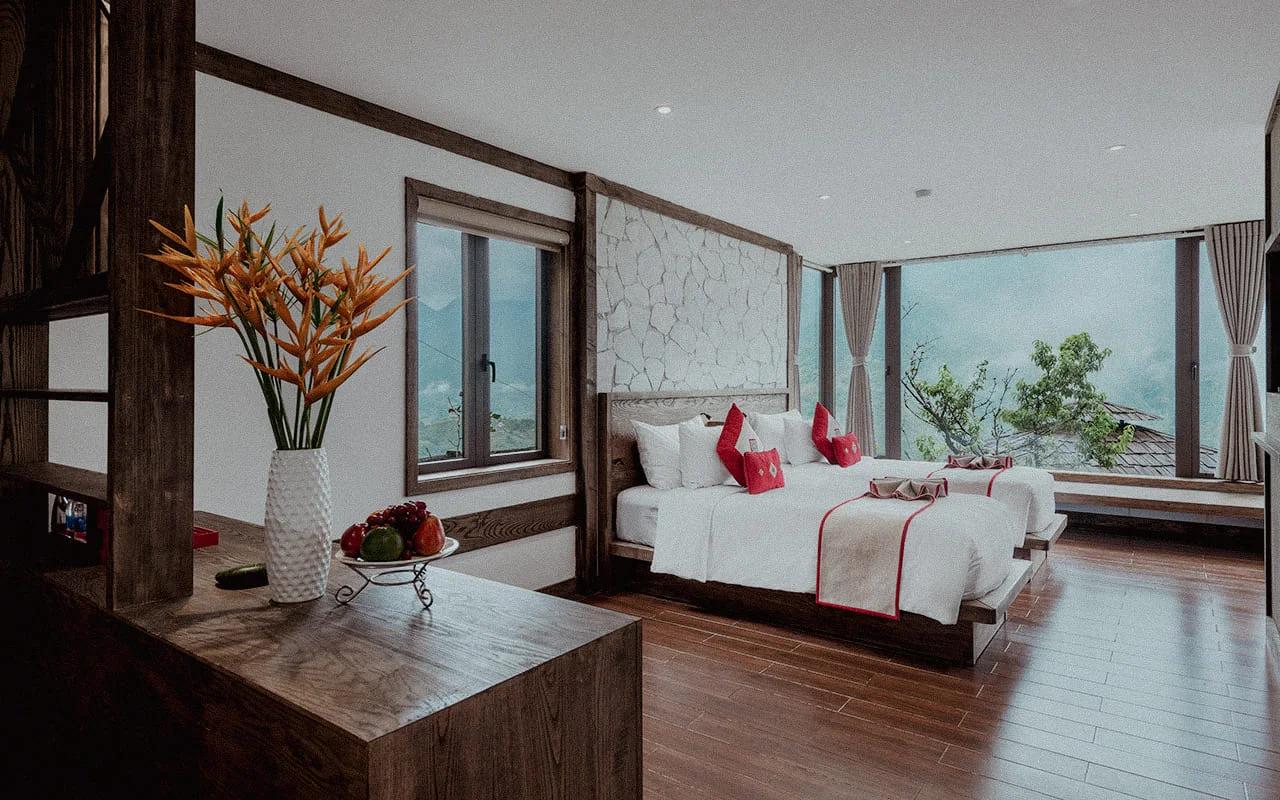 Superior-Room-–-Tam-nhin-mo-rong-va-su-can-bang-hoan-hao