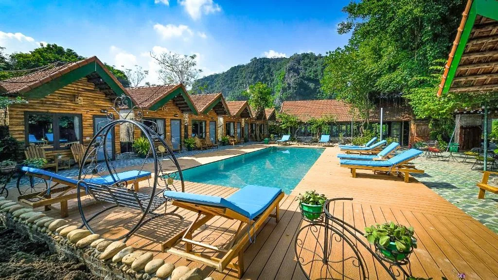 Tam-Coc-Retreat-Ninh-Binh-2