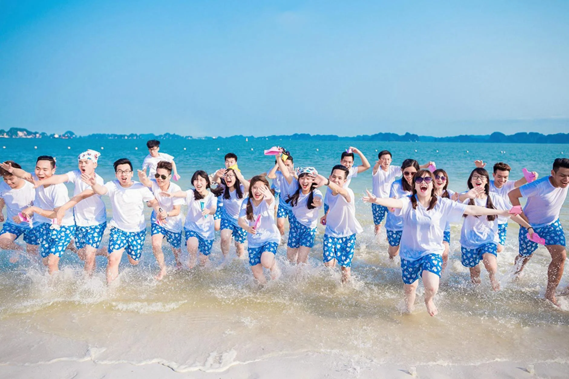 Team Building Sầm Sơn: Địa điểm, các hoạt động, chi phí, kinh nghiệm và đơn vị tổ chức