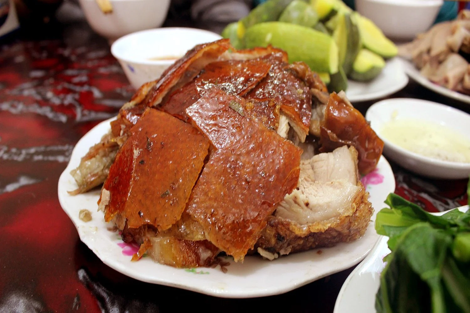 Thit-lon-cap-nach-Loai-thit-rung-nhan-tao-duoc-tin-do-am-thuc-san-lung-03-1622379430