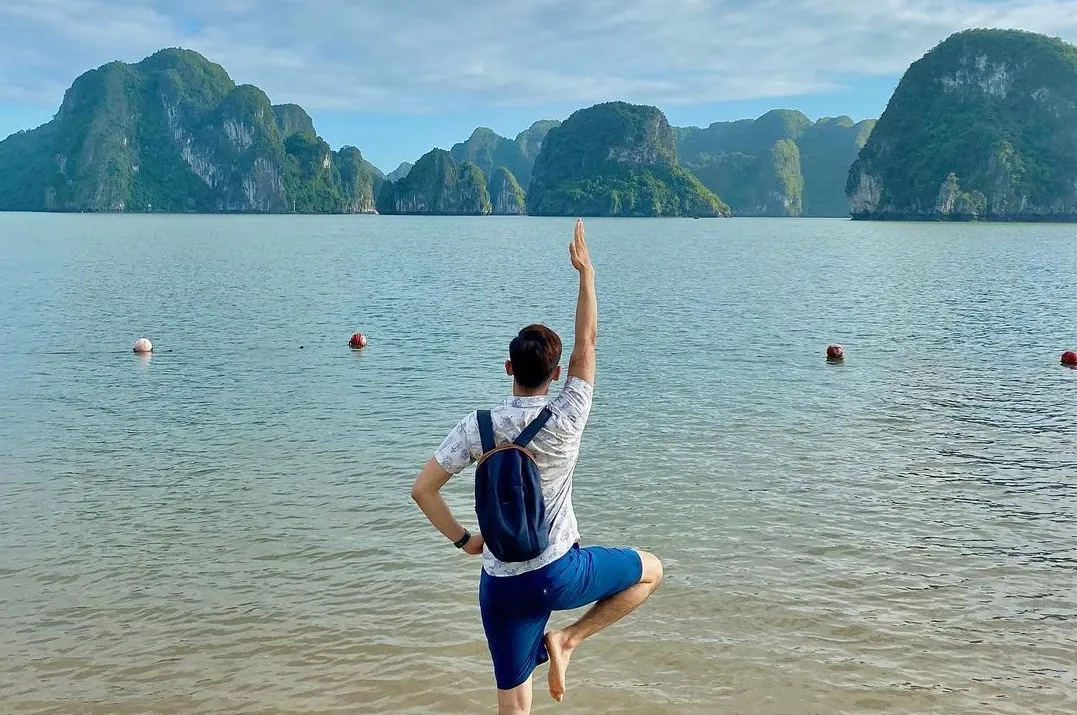 review-tour-ha-long-bai-chay-2-ngay-1-dem