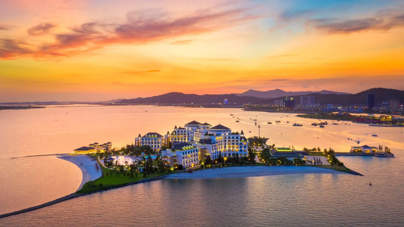 bao-gia-tour-ha-noi-ha-long-2-ngay-1-dem-hien-nay-la-bao-nhieu