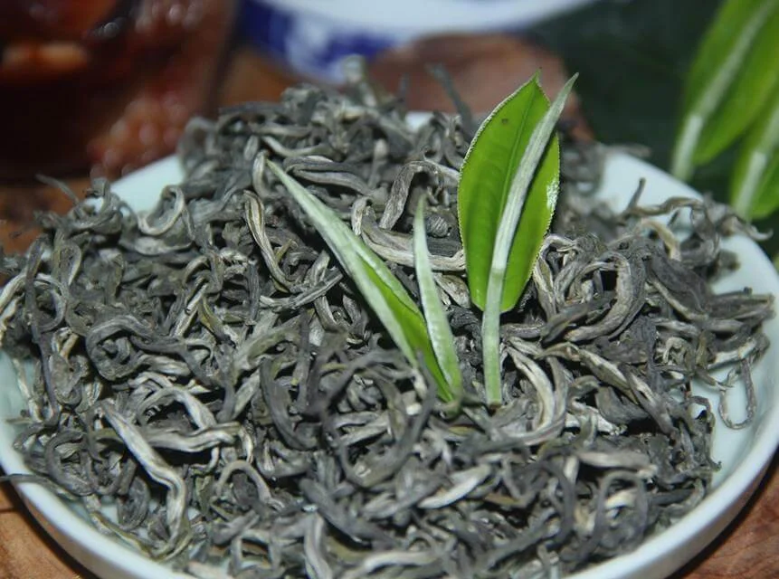 Tra-Shan-Tuyet-–-Thuc-uong-chua-lanh-tam-tri