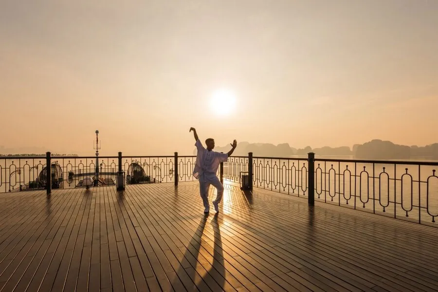 trai-nghiem-thai-cuc-quyen-taichi-du-thuyen-1