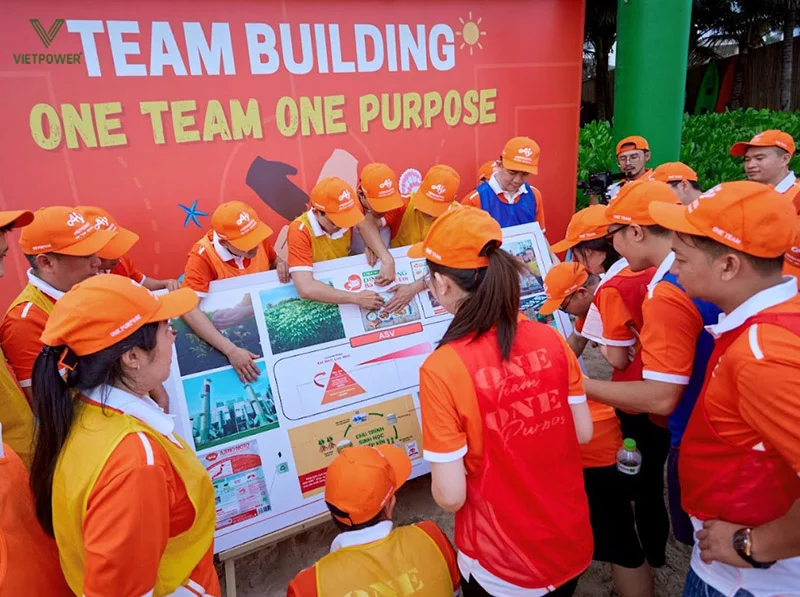 tro-choi-team-building-giai-mat-ma-4