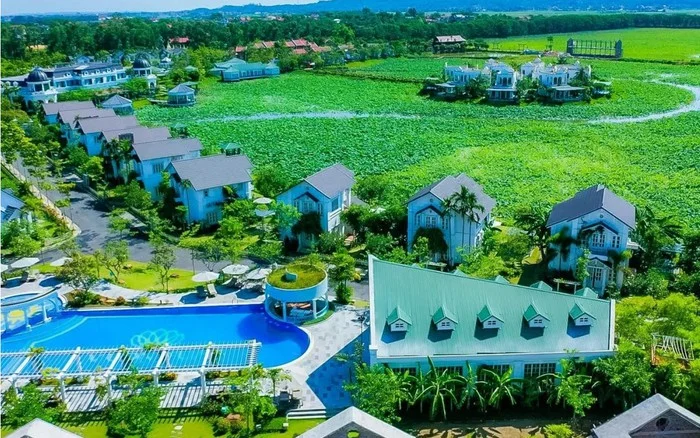 Vườn Vua Resort & Villas