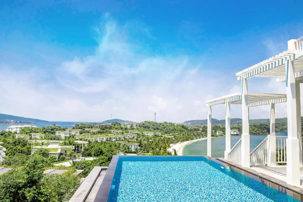 4-bedroom-ocean-villa-with-private-pool-premier-village-phu-quoc-1-1