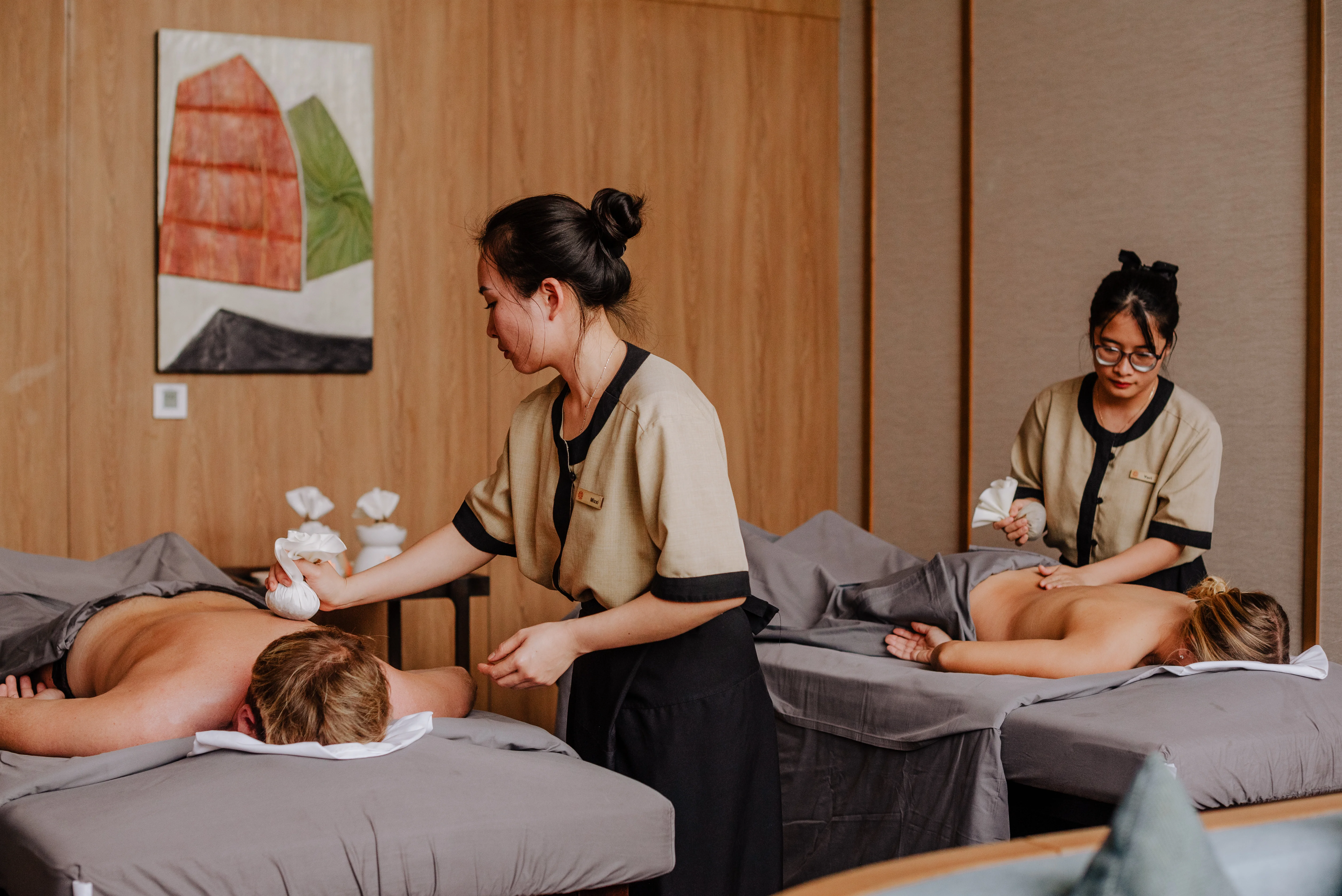 Hướng dẫn di chuyển từ Hà Nội đến Angsana Quan Lạn: Lịch tàu cao tốc Ao Tiên mới nhất và cách canh giờ tàu chạy không bị trễ