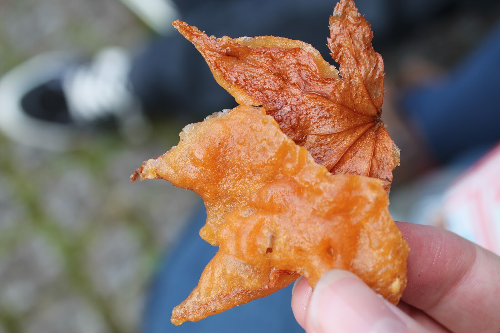 Bánh lá phong chiên Momiji Tenpura