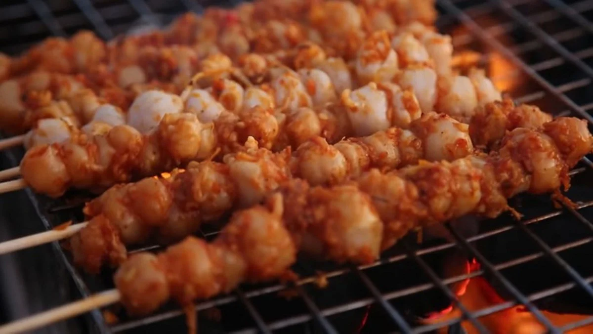 Cach-lam-rang-muc-nuong-sate-thom-lung-cay-cay-cuc-ngon-mieng-0a-1200x676-1