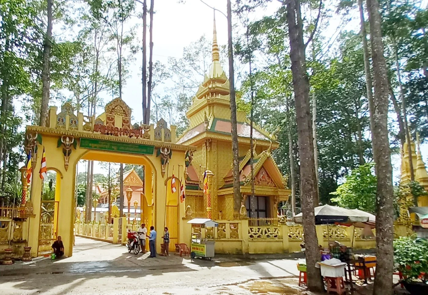 Hành trình tâm linh qua Tour Lục tỉnh: Khám phá những ngôi chùa Khmer kiến trúc Angkor độc bản tại Trà Vinh và Sóc Trăng