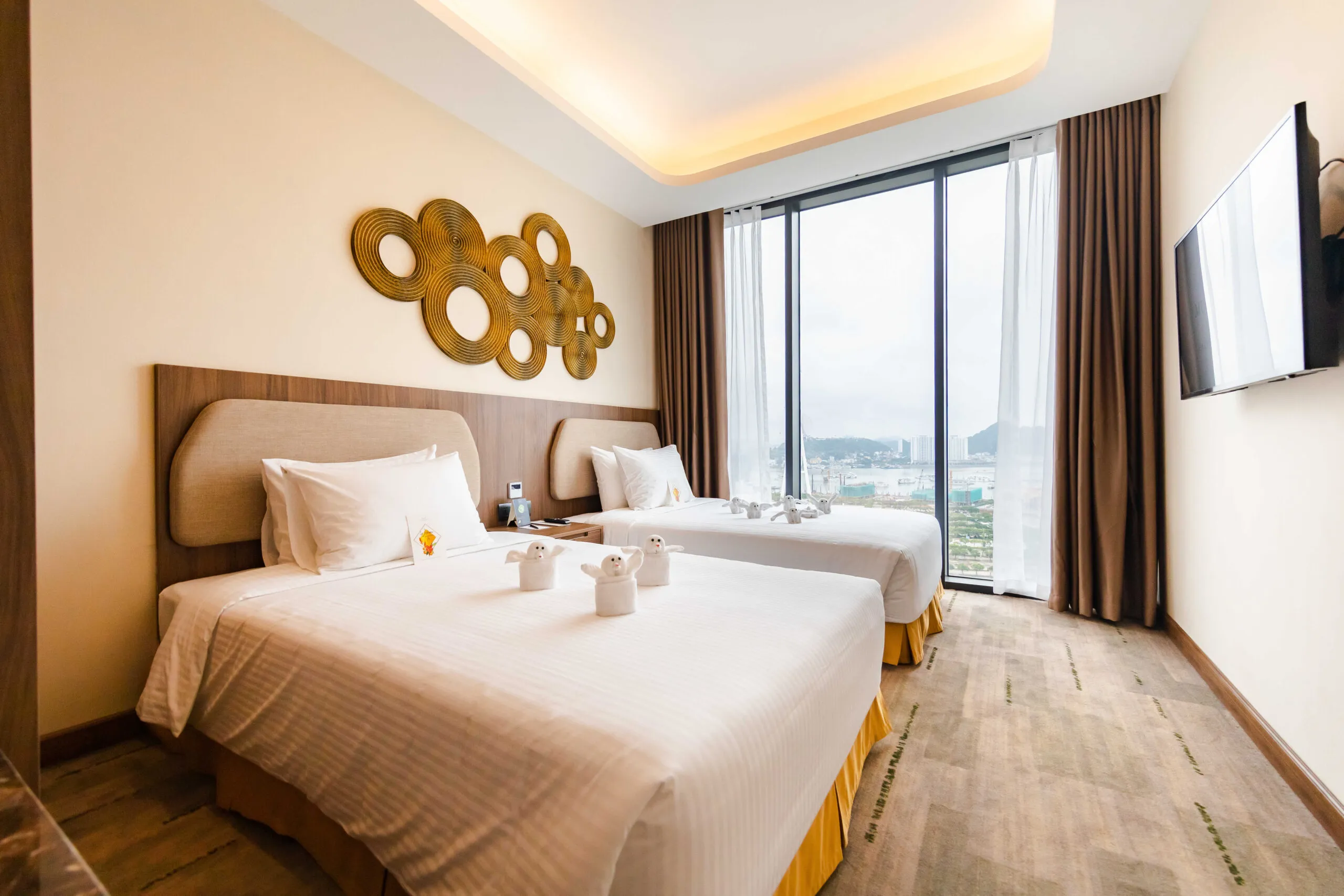 nghi-duong-vuong-gia-tai-khach-san-muong-thanh-luxury-center-ii-toa-b-dang-cap