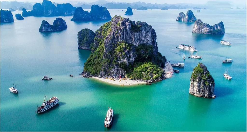 tai-sao-hinh-thuc-dat-combo-ha-long-lai-tro-thanh-xu-huong-lu-hanh-quoc-dan