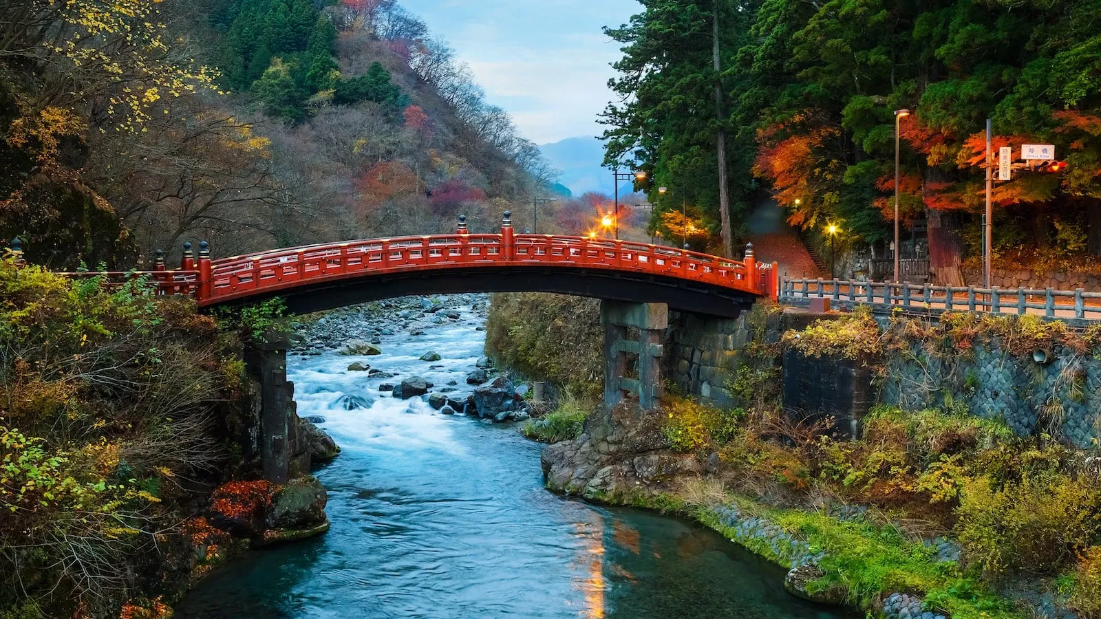 tai-sao-nen-lua-chon-dich-vu-lu-hanh-cua-phe-travel-cho-chuyen-di-cua-ban