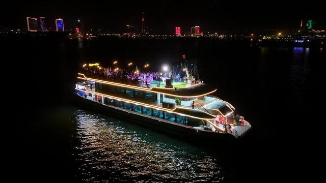 du-thuyen-ambrose-cruise-13