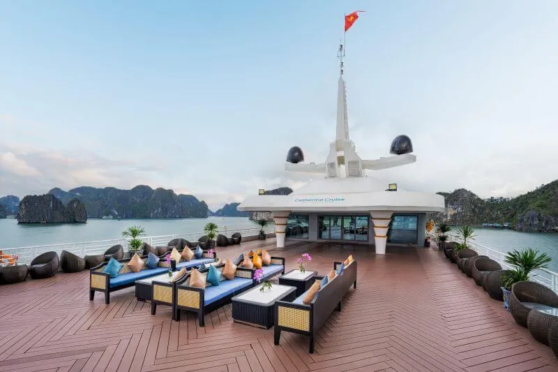 tour-1-ngay-kham-pha-ky-quan-an-trua-daily-cruise