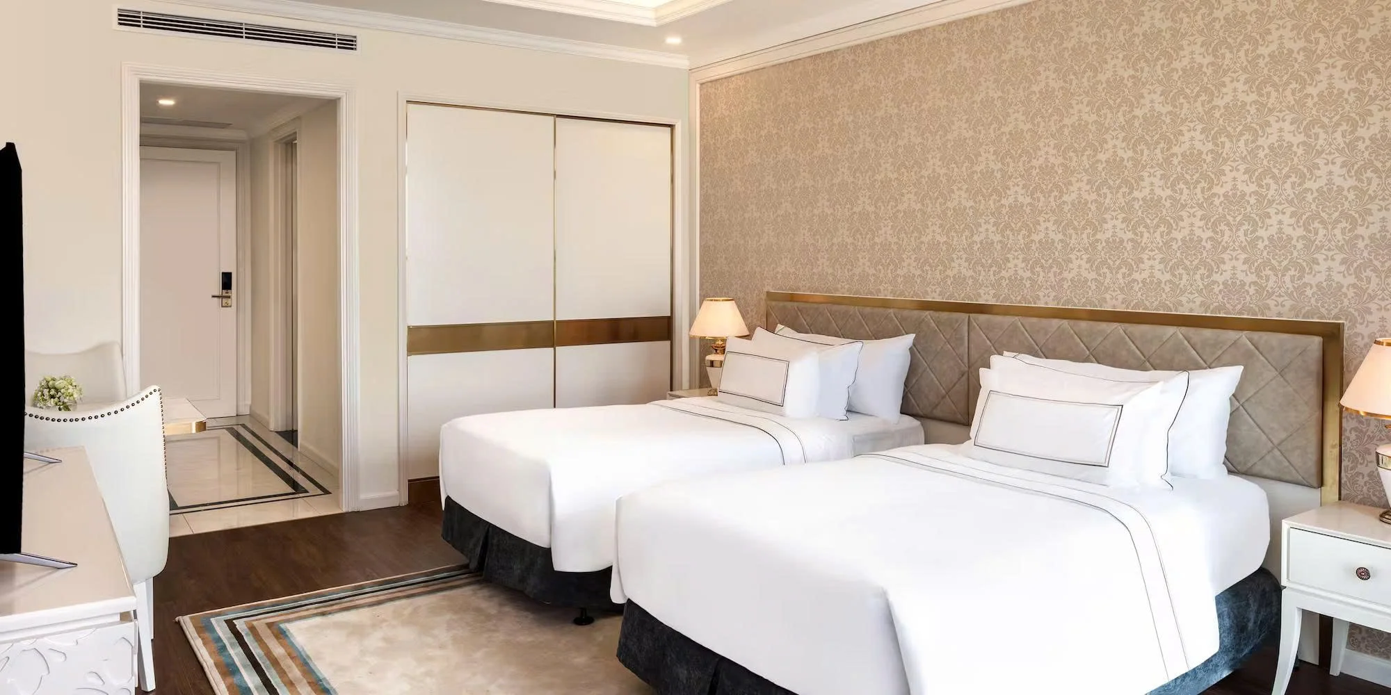 Hang-phong-Deluxe-Room