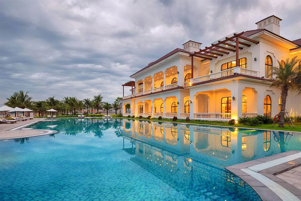 melia-vinpearl-phu-quoc-ho-boi