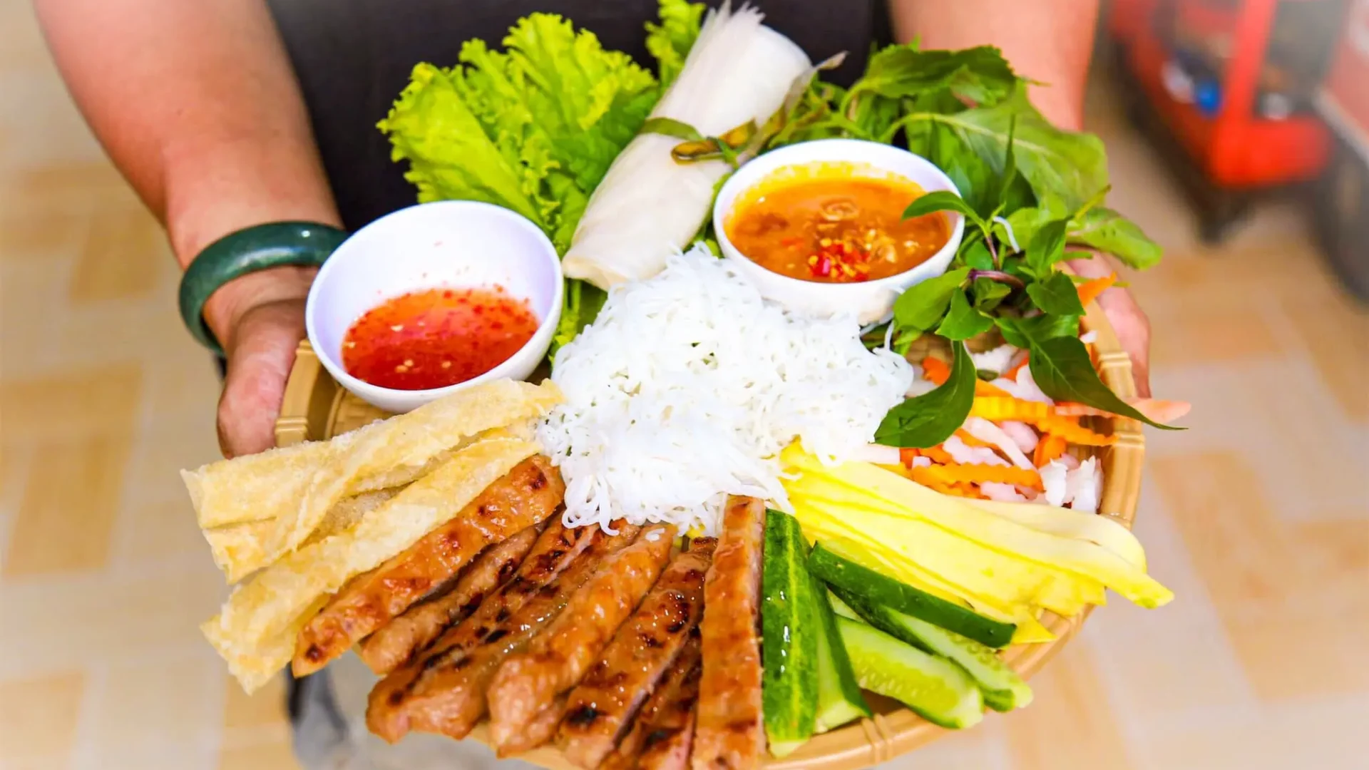 nem-nuong-ninh-hoa-1920x1080
