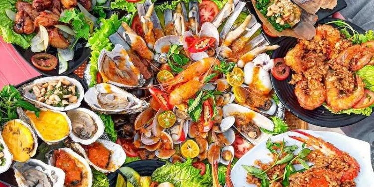 Tour Vịnh San Hô - Làng Chài - Bãi Tắm 1 ngày: Lịch trình, điểm nổi bật, giá bán, kinh nghiệm du lịch & đơn vị uy tín