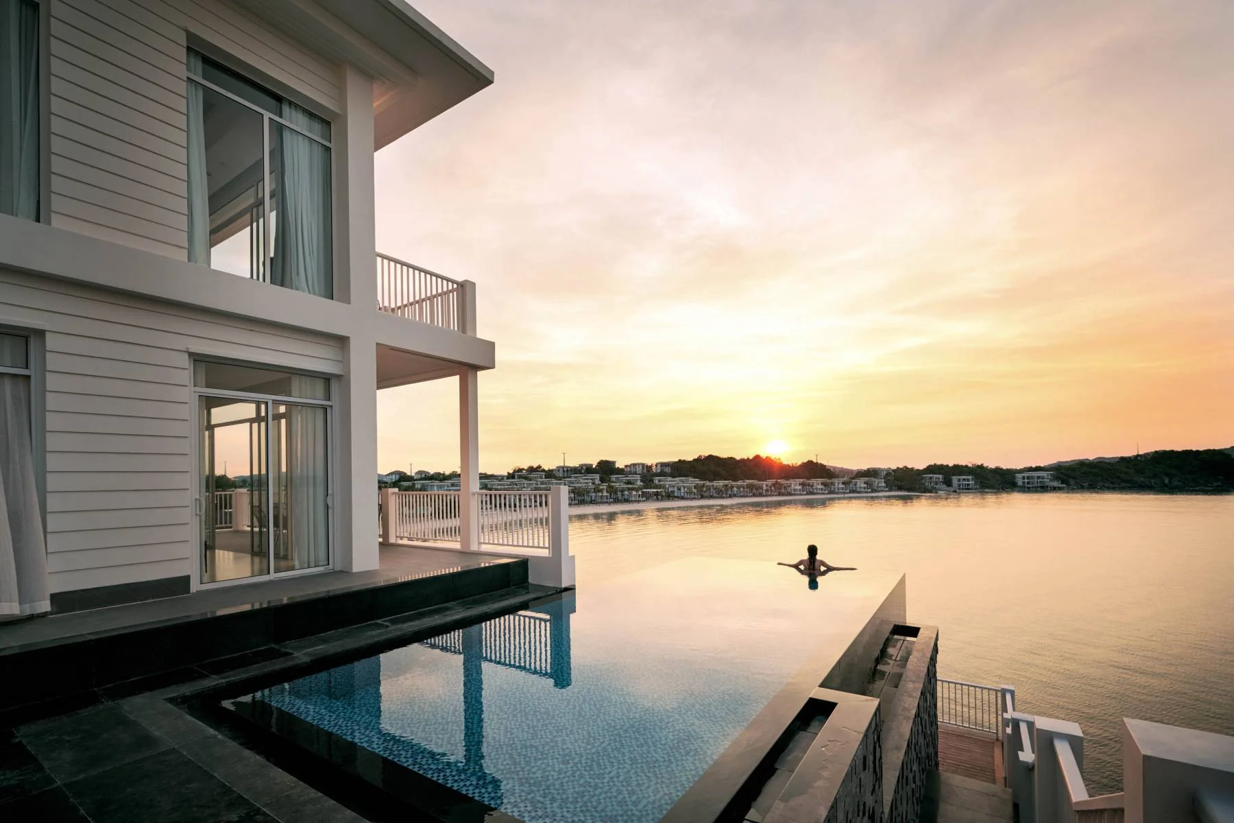 on-the-rock-private-swimming-pool